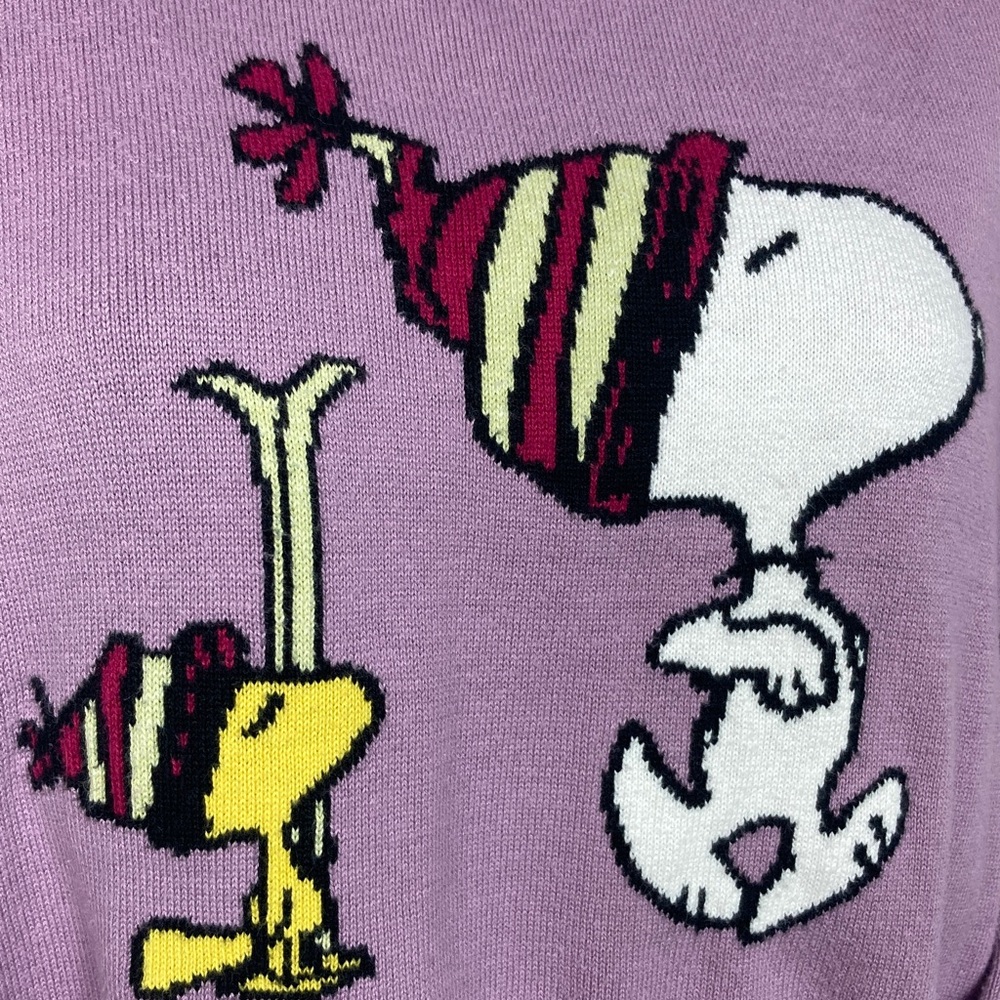 📦 Aeropostale Lilac Peanuts Snoopy & Woodstock Sweater $4.99 shipping - Picture 2 of 10